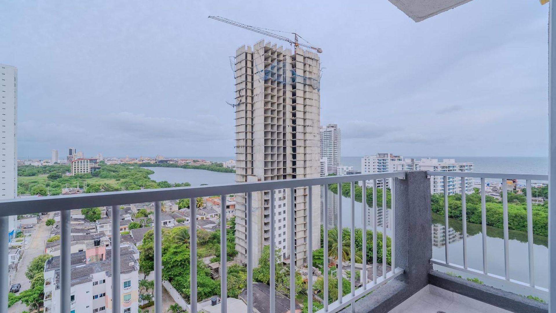 Apartamento De 3 En Cerca A La Playa Cartagena