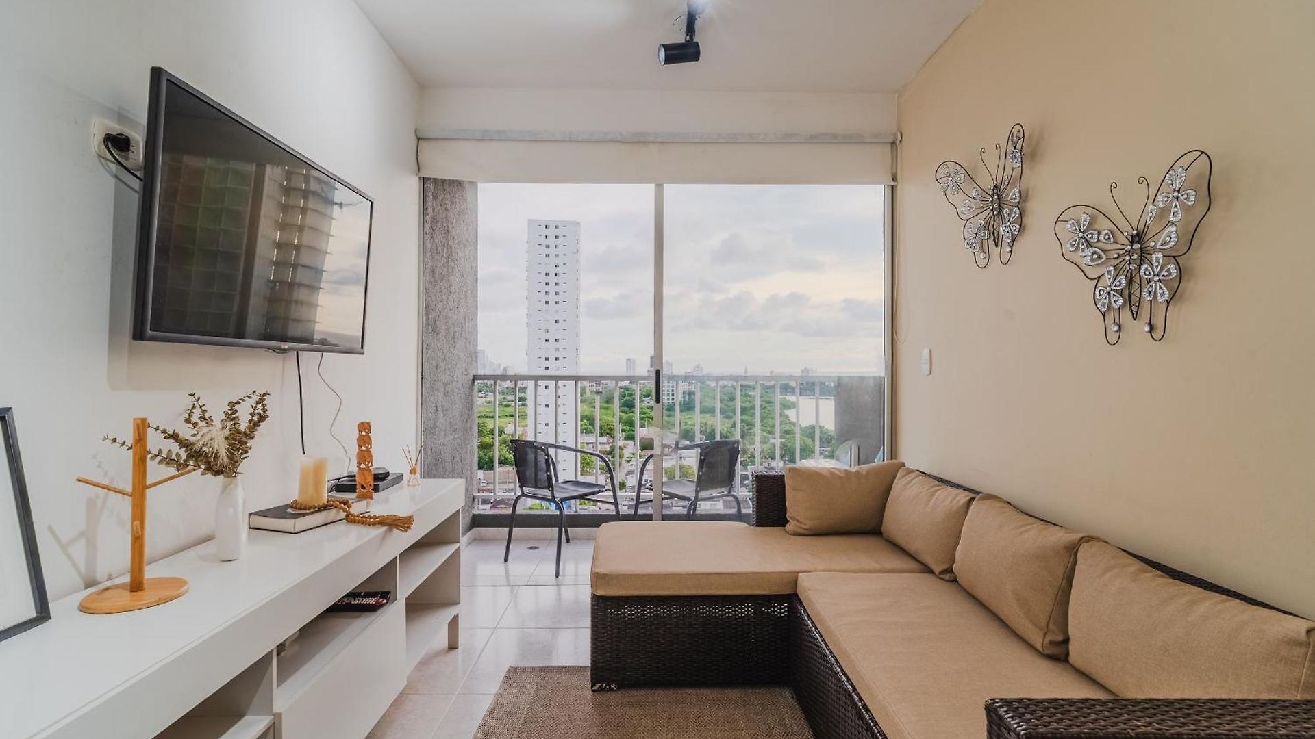 Apartamento De 3 En Cerca A La Playa Cartagena
