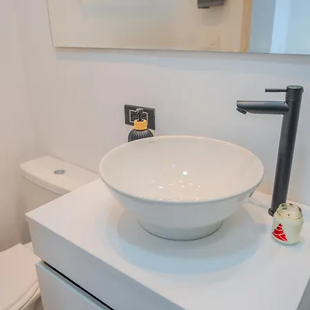 Apartamento De 3 En Cerca A La Playa Cartagena
