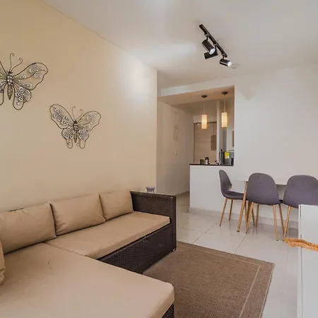 Apartamento De 3 En Cerca A La Playa Cartagena
