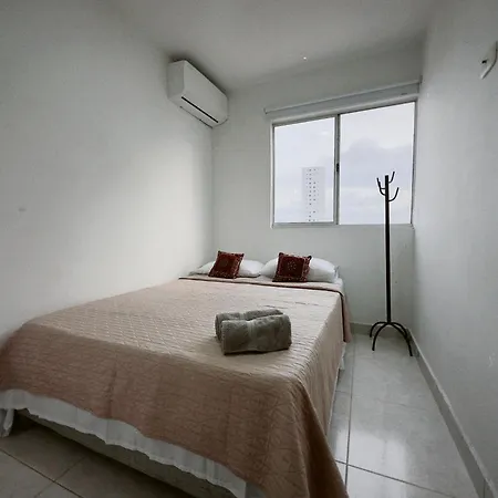 Apartamento De 3 En Cerca A La Playa Cartagena