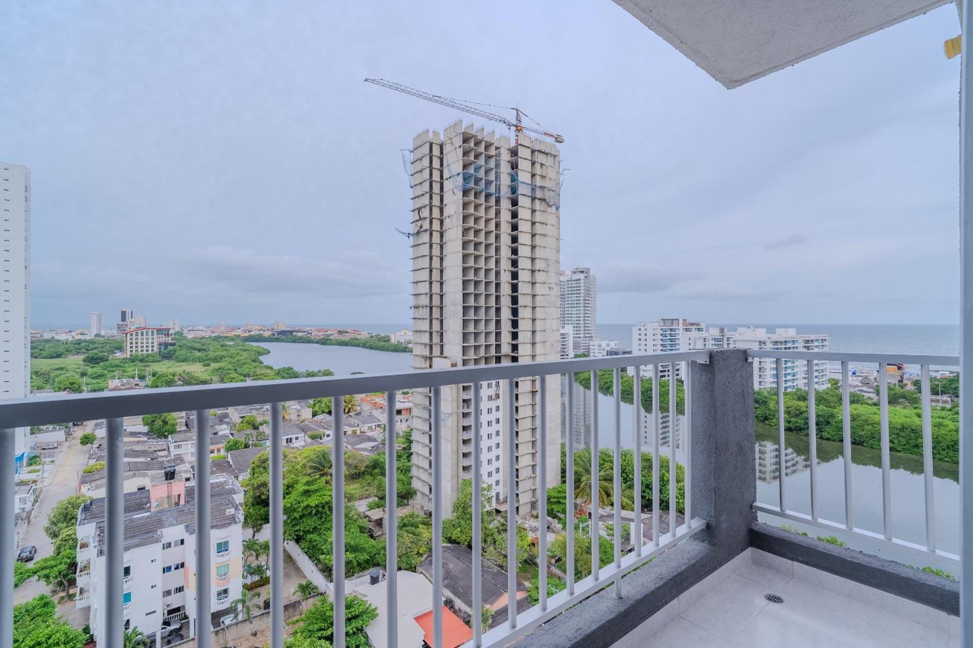 Apartamento De 3 En Cerca A La Playa Cartagena